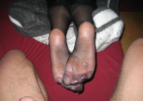 subbaweisa:  Nylon & Füße