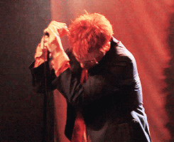 mychemshame:  gerard dancing during the guitar solo in no shows || source 