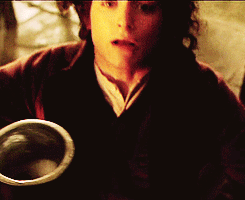 agnosticbutts:  theeverydaygoth:  That’s all I was thinking of when I saw this scene in The Hobbit.  How does that even happen. The ring just sorta… falls into his finger. Like… that shit is unreal. It doesn’t even happen.   the ring is magic,