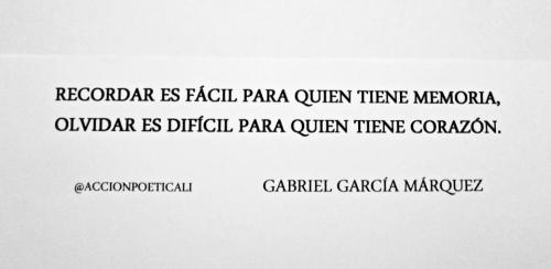 i-wannadream-whatyoudream:  quiero-un—abrazo:  poesiaindependiente:  Ufffffffff Como Me Matas Gabo♥  Ya te nos fuiste Gabo :c.   