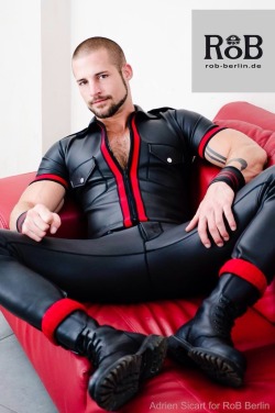 rubberlycra:  Would you look to find this