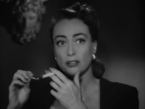 ozu-teapot:The Damned Don’t Cry | Vincent Sherman | 1950Joan Crawford