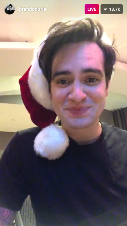 panicatourdisco: Santa B streaming