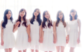 apinkdays:    even if you don’t say a word, just be next to meyour warm love which i’m thankful for, that’s all i need ♡ 