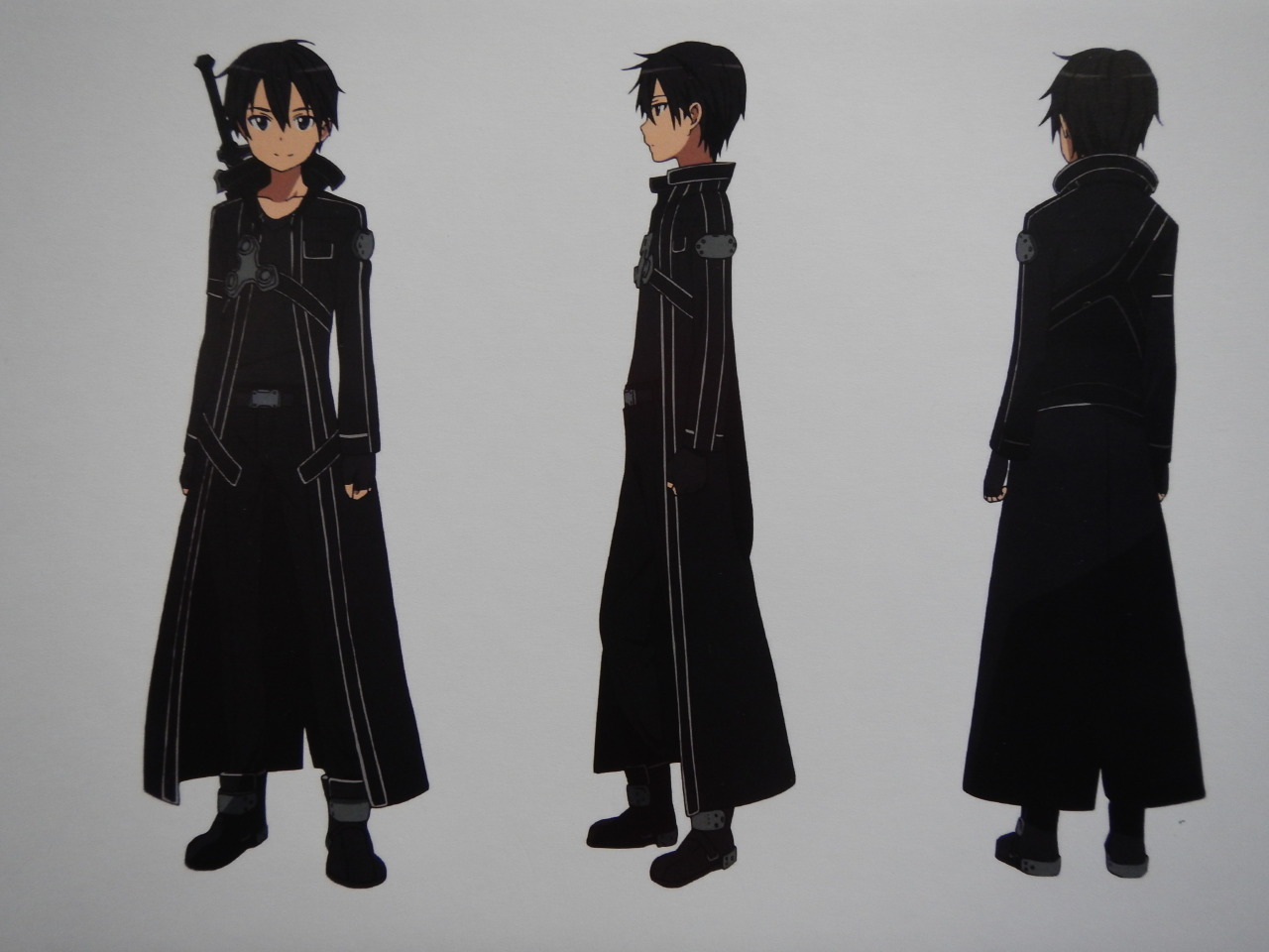 yoshi-x2:  Sword Art Online Kirito and Asuna character and sword designs (Aincrad