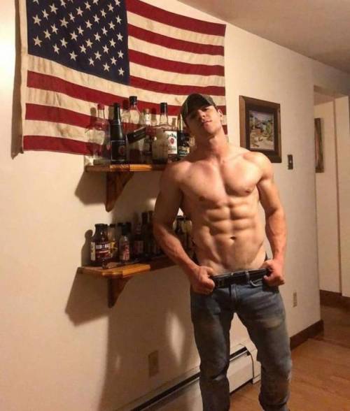 countryboymatt:  Sup, boy