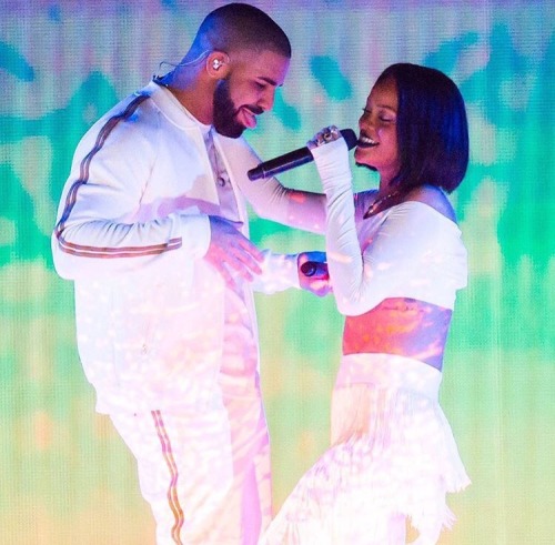 Rihanna & Drake Perform “Work”-2016 Brit Awards 1966mag.com