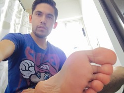 thefunker:  😏👣 