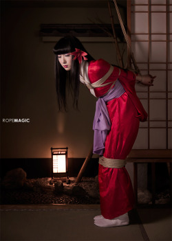 ropemagic:  “Dark Red Lily&ldquo; via  ROPE MAGiC feat. Mayu