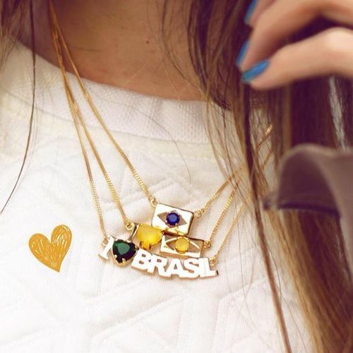 mandypandinha:  The Look | via Facebook em We Heart It.