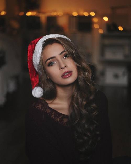 beautes-fatales: Anna Von Klinski