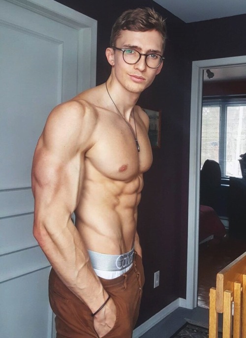 thelifeofxxx:David McDiarmid jfpb