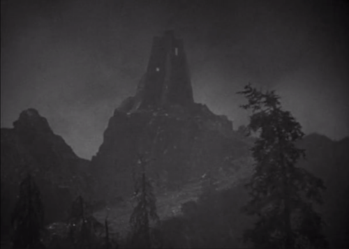 jennylandia: Gothic, Horror, and Haunted Houses, Part 1: Dracula (1931), Frankenstein (1931), The Ol