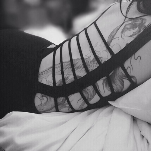 inkked-up:  tumblr: ticklesz.tumblr.com/ | instagram: @juliaxtrann 