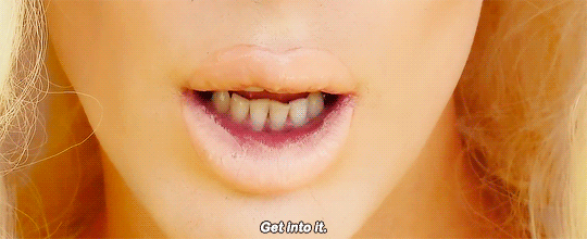 megans-fox:  ALASKA THUNDERFUCK: 5 THINGS YOU WOULD DO IF YOU WERE QUEEN OF THE UNITED