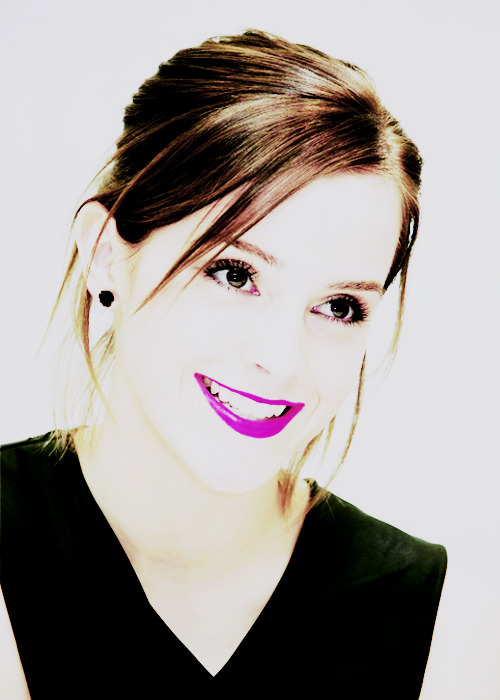 celebritiesworld:Actress Emma Watson at ‘The Perks Of Being A Wallflower’ Press