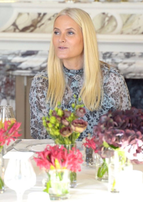 Crown Princess Mette-Marit  ||  top by Zara