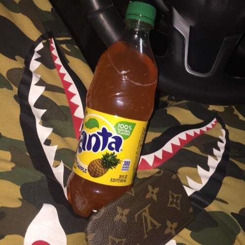 http://777kk.tumblr.com/post/168271852146