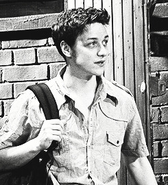 fuckjamesyouliferuiner:  johnboyoga: 21-year-old James McAvoy in the play Out in the Open  21 years-old?These could have been taken last week. 