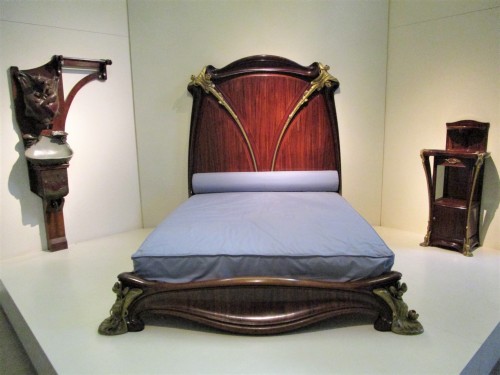 Art Nouveau Furniture At TheMuse D'Orsay In Paris