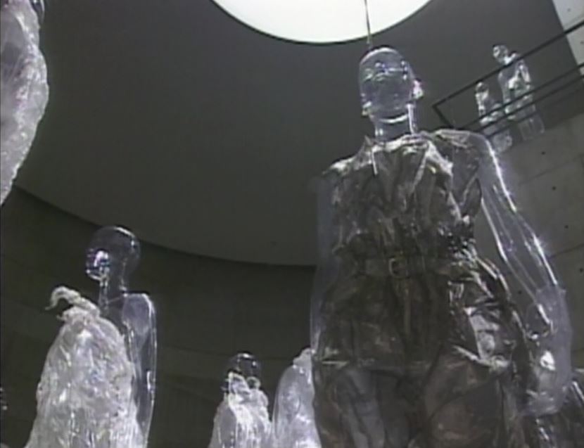 omahyramotafanclub:Stills from “Issey Miyake Moves,” 2002.