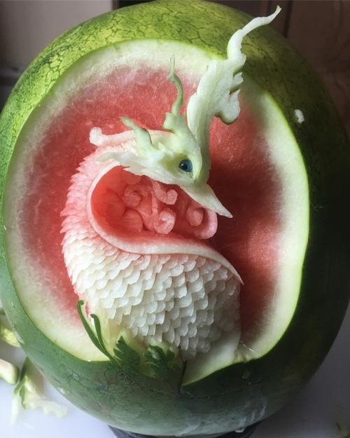 sosuperawesome:  Fruit and Vegetable Carving by Daniele Barresi, on InstagramFollow So Super Awesome on Instagram   That’s just impressive! 