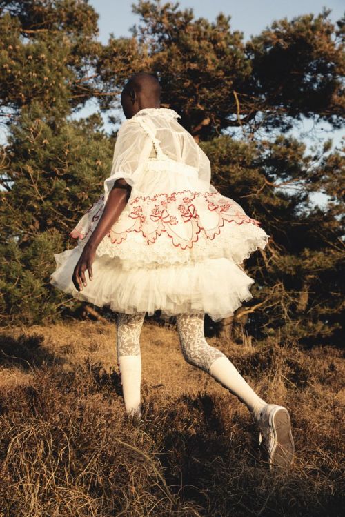 bienenkiste:“Forget Me Not”. Ajak Deng by Marco van Rijt for Vogue Scandinavia June 2022