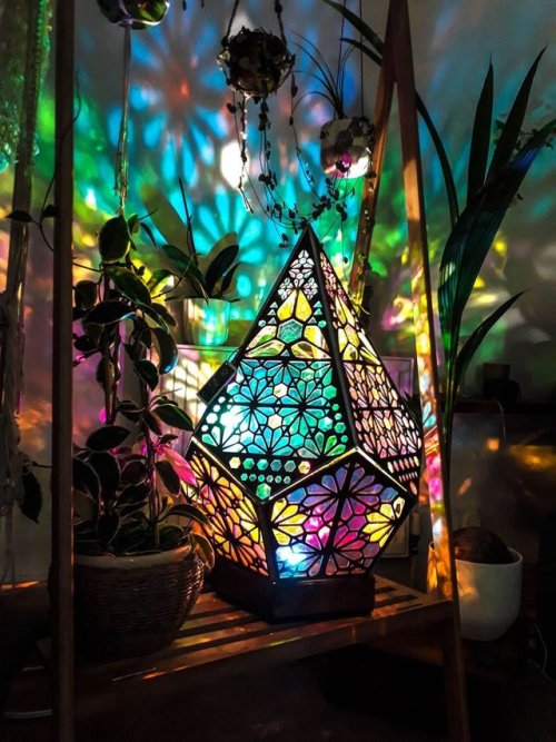 sosuperawesome:  Decorative Sensory LightingAmberlights on Etsy