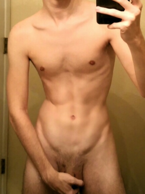 mas-sammie:  New account of iSammie15. Follow me for more hot guys Wanna chat? Add me on KIK! - Samu4l Ask me something! - Share with me!  Yum