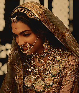 aashiqaanah:Beauty Appreciation: Padmavati in Pastel