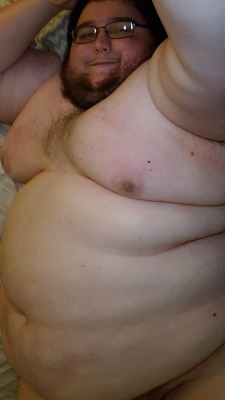 gamertechchub:  Anyone wanna feed a hog?