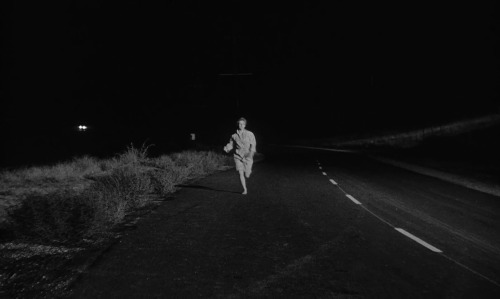 slowmotionexcavation:Kiss Me Deadly (Robert Aldrich, 1955)