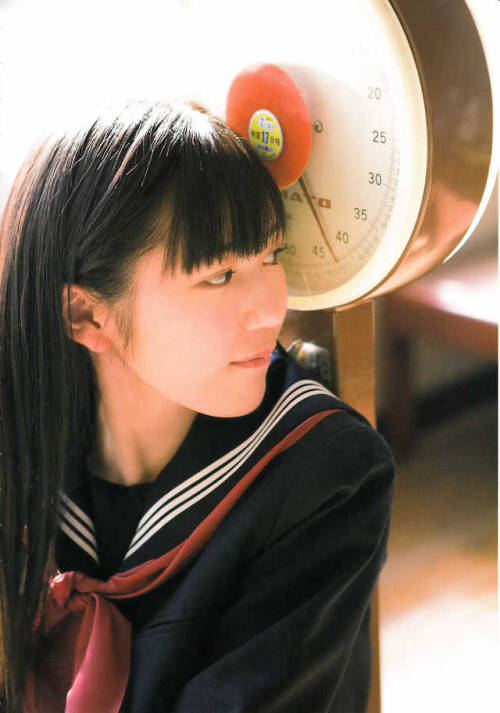 oshibook:Watanabe Mayu First Photobook “Mayuyu”