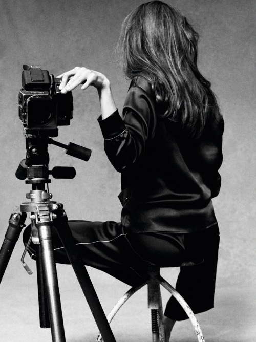 stars-et-shooting:  Angelina Jolie’s self portrait with Hasselblad. 