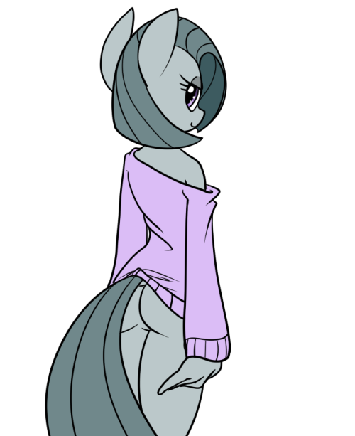 freefracornerofsillyness:  mylittleanthros:  Source  yay for grey horse butt  Dat bottomless butt~ <3