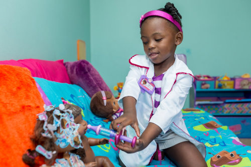 Doc mcstuffins clinic playset