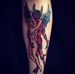 fuckyeahtraditionaltattoos:  Hillary Fisher-White