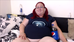 curiobbw:  Some stills from my first Clips4Sale