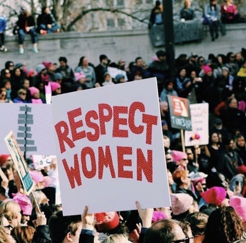 nothingisntreal: dumbfuckingpig: give women the respect we deserve! Fuck you nasty little cunts. All