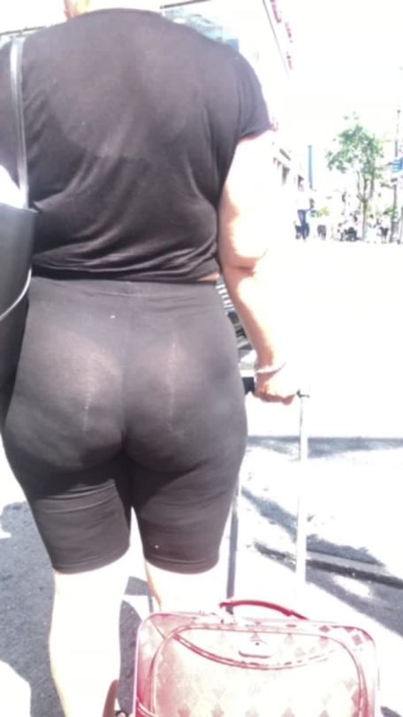 byrdman357:jhbootyisback:Phat Ass Latina wearing see through Yoga Pants&hellip;OMG