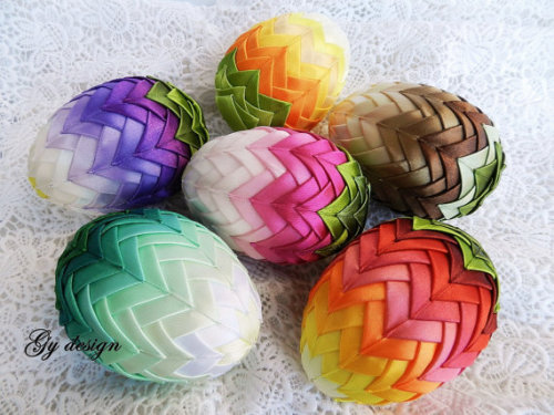 35 Creative Designs That Turn Ordinary Eggs Into Eggs-traordinary Art