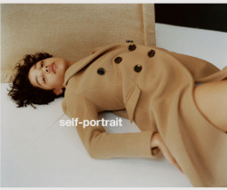 driflloon:  Damaris Goddrie by  Lea Colombo   for Self-Portrait FW15 