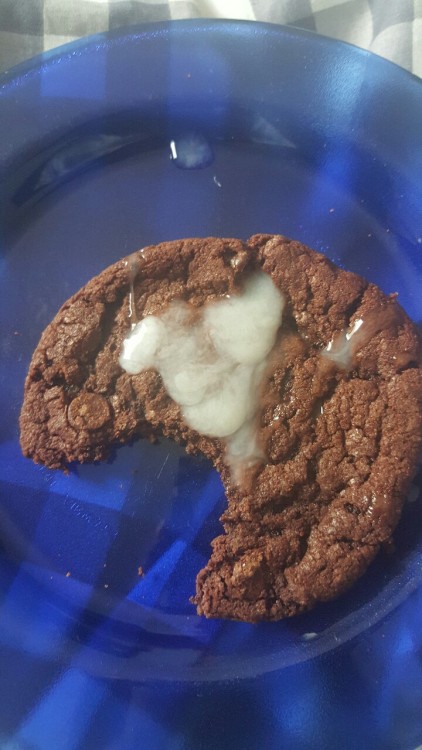 romanzolanski12345: Milk chocolate cream