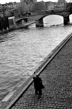 nevver:  Paris n’existe pas, Peter Turnley