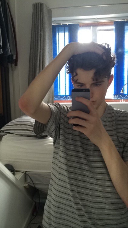 funtclap:  when u barely left the house in 3 days :) 