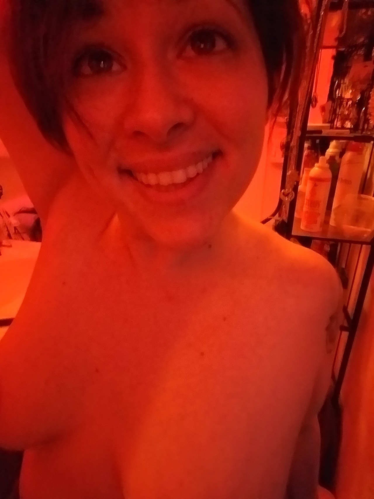 hisminx619:  Hi 👋 @master-tyranus @sexygeekygirls
