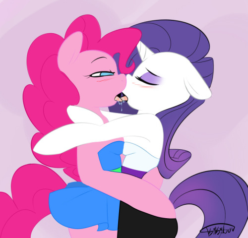 kikiluv-modblog:  commissions for ask-sapphire-eye-rarity  Ooo~ <3