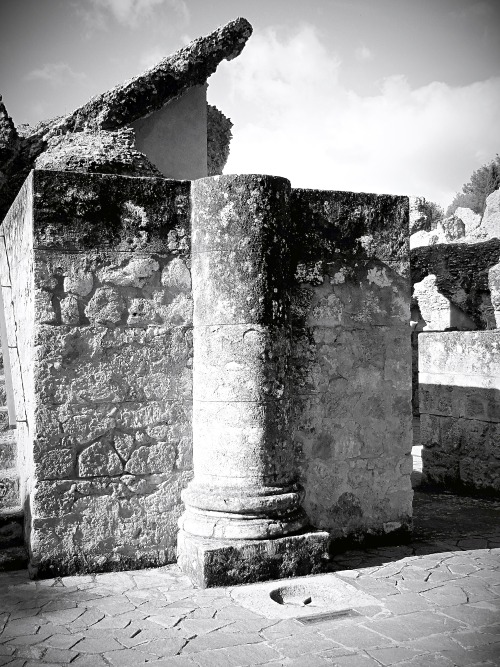 Entrada al anfiteatro, Itálica, Sevilla, 2016.Itálica was one of the most important co