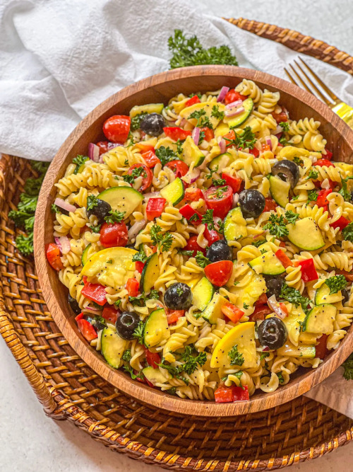 Vegan Lemon Poppyseed Pasta Salad (Gluten-Free)