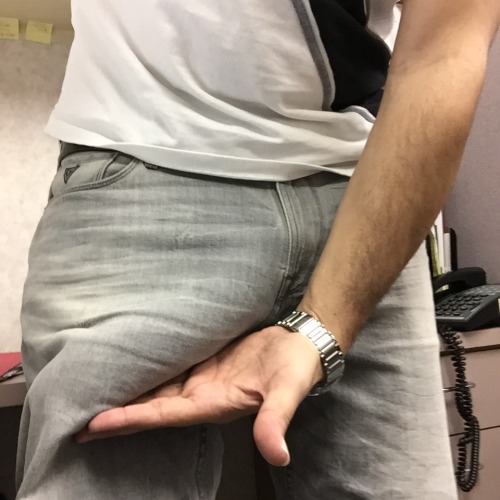 go-dirtythoughts:  jackryan1123:  jackryan1123:  jenslut:  Ummm. Oh my. **blink blink**  - jenslut.tumblr.com  I see you’re a fan of my bulge Jen! 😘  My big bulge at work 😉 kik jackryan1123  Oh my 😍 why can I never find men with huge cocks